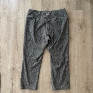 New Balance Heather Gray Crop Leggings